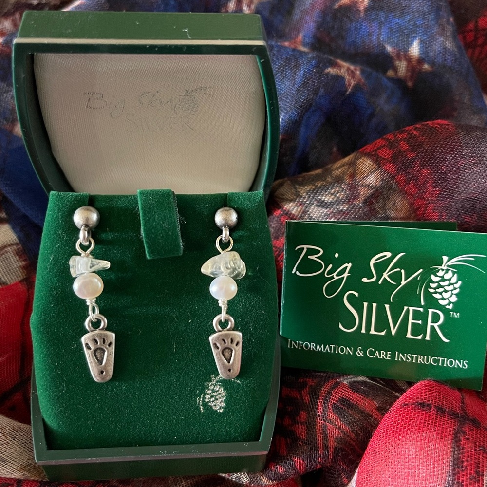 Sterling Silver Bear Paw Earrings!!! - Picture 1 of 3